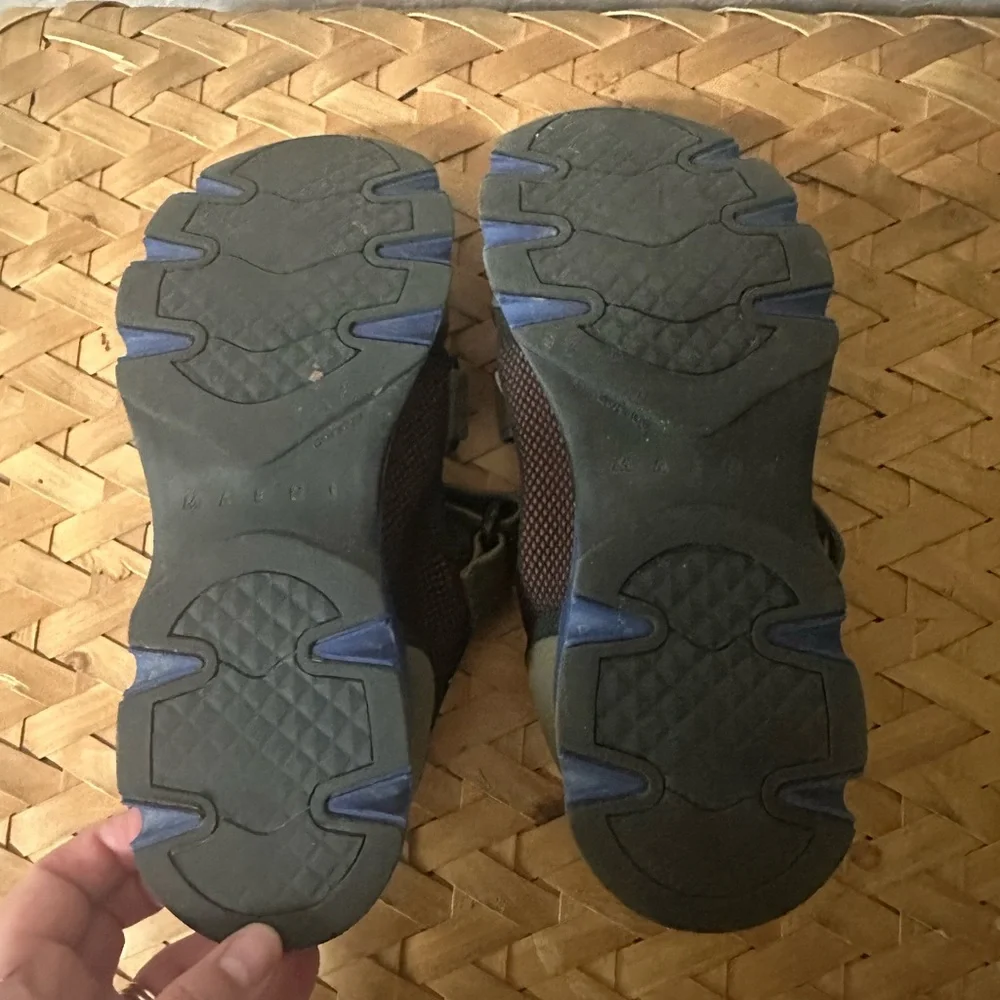 Marni Double Strap Velcro Sneakers size 37 - Picture 6 of 7